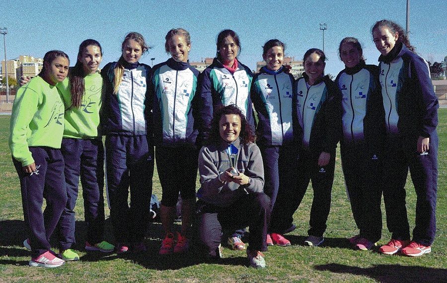Equipo femenino del Club Juventud Atlética Elche