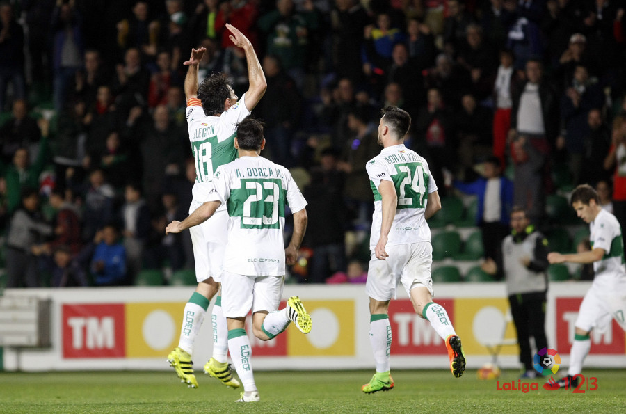 Sergio Pelegrín celebra su gol al Huesca / LFP