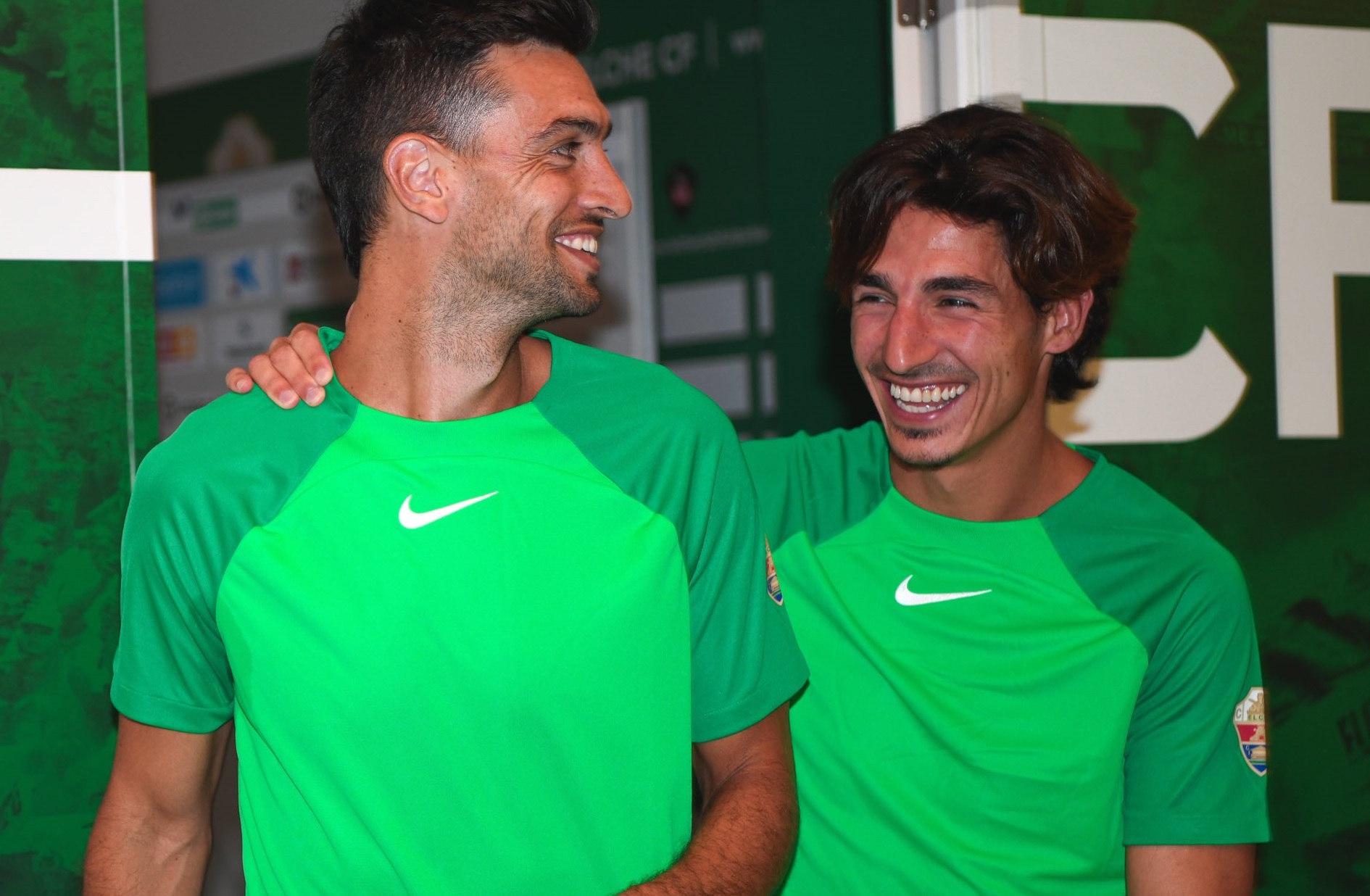 Javier Pastore y Pere Milla, en el estadio Martínez Valero / Sonia Arcos - Elche CF