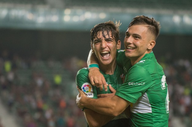 Gonzalo Villar celebra su gol al Almería en el Festa d'Elx / Sonia Arcos - Elche C.F.