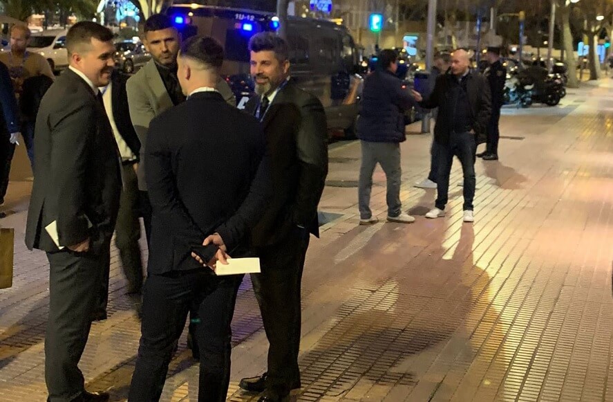 Christian Bragarnik, en los aledaños del estadio Santiago Bernabéu / @ThePostEs