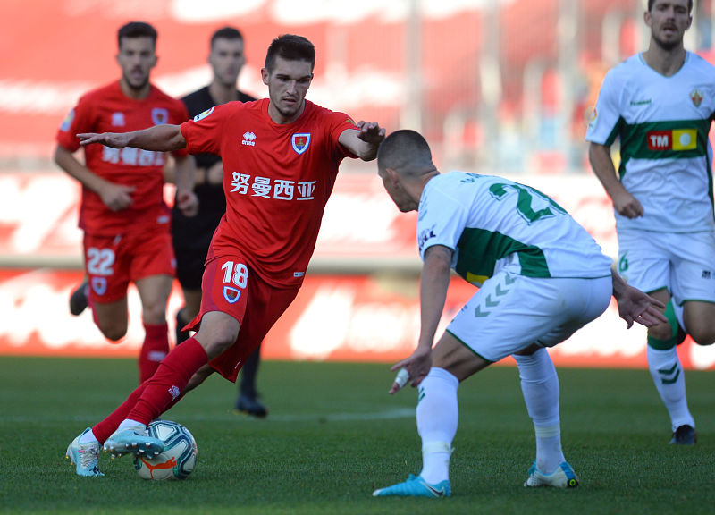 Partido entre Numancia y Elche disputado en Los Pajaritos / LFP