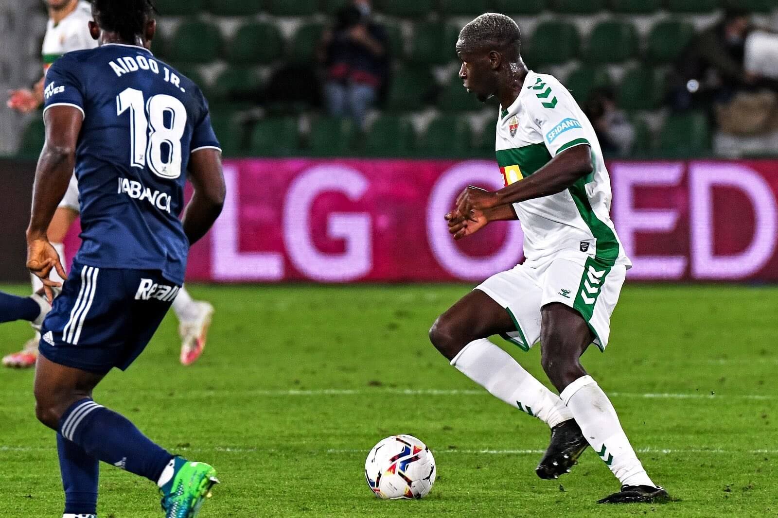 El jugador del Elche Nuke durante un partido contra el Celta / Sonia Arcos - Elche CF